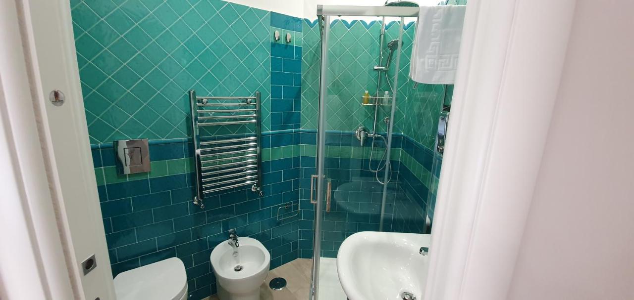 Dimora Costantino Bed and Breakfast Νάπολη Εξωτερικό φωτογραφία