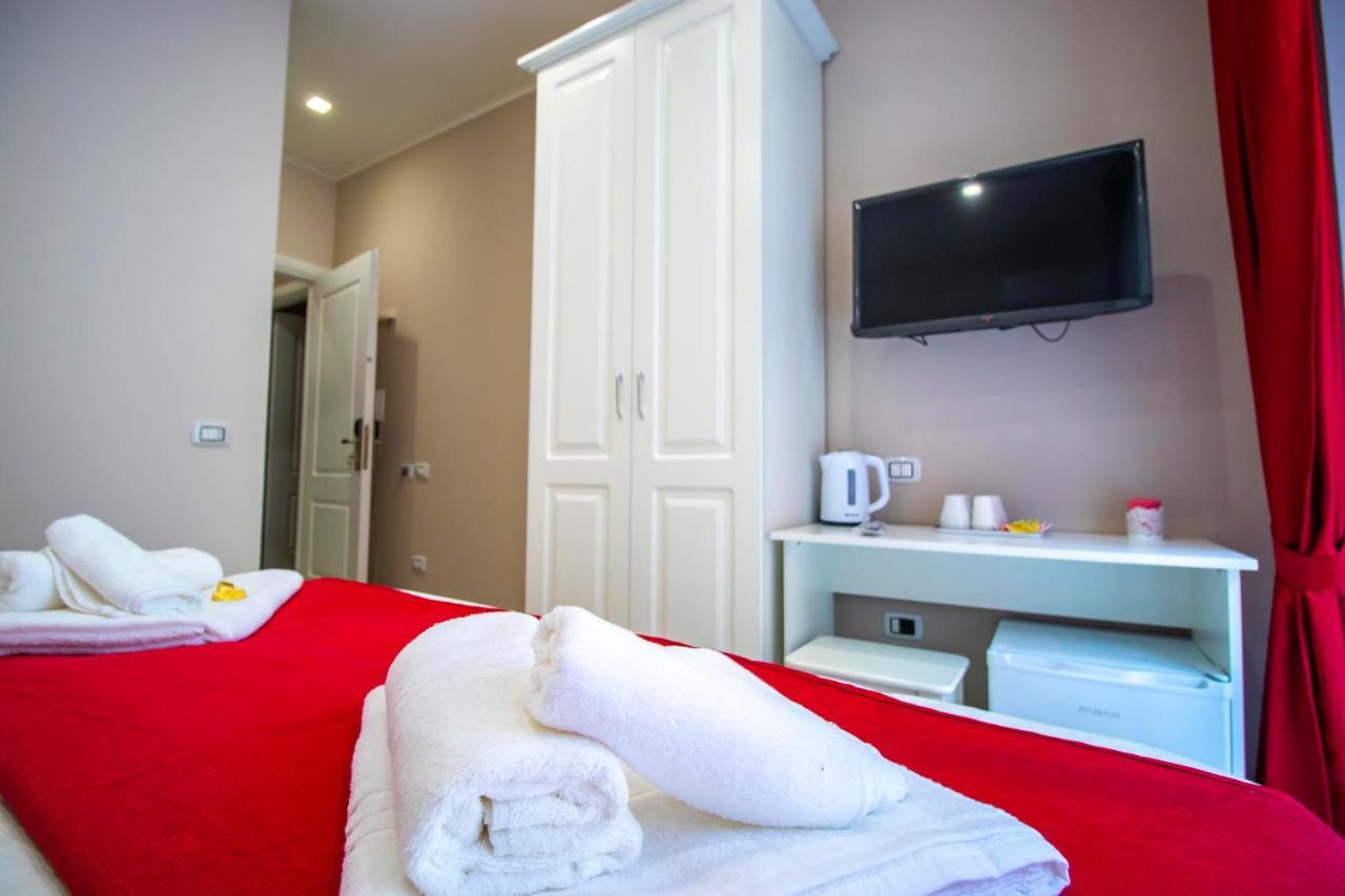 Dimora Costantino Bed and Breakfast Νάπολη Εξωτερικό φωτογραφία